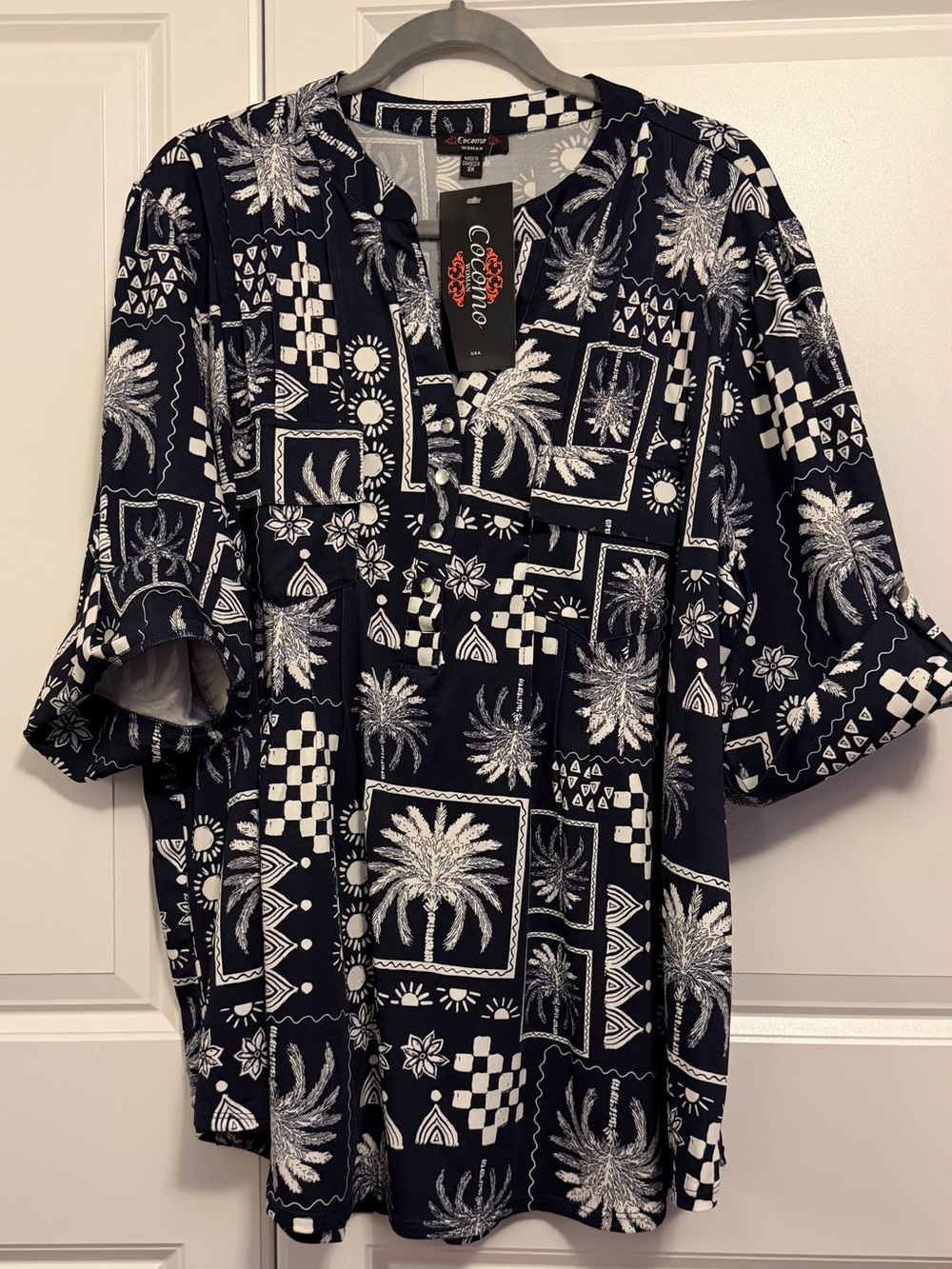 Cocomo Navy & White Palm-Print Top